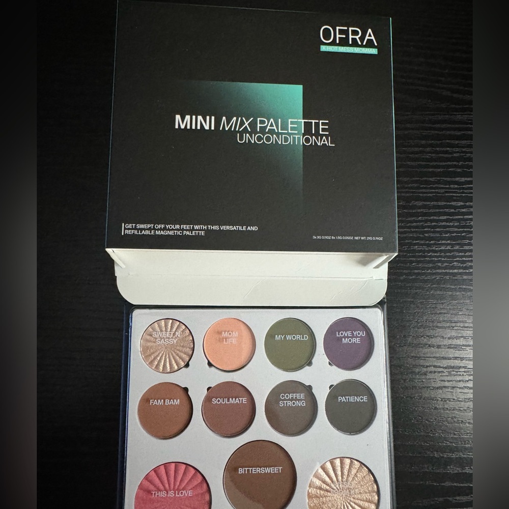 Brand new eyeshadow palette